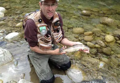 Mes techniques de pêche à la mouche en rivière rapide - Alpes Fishing